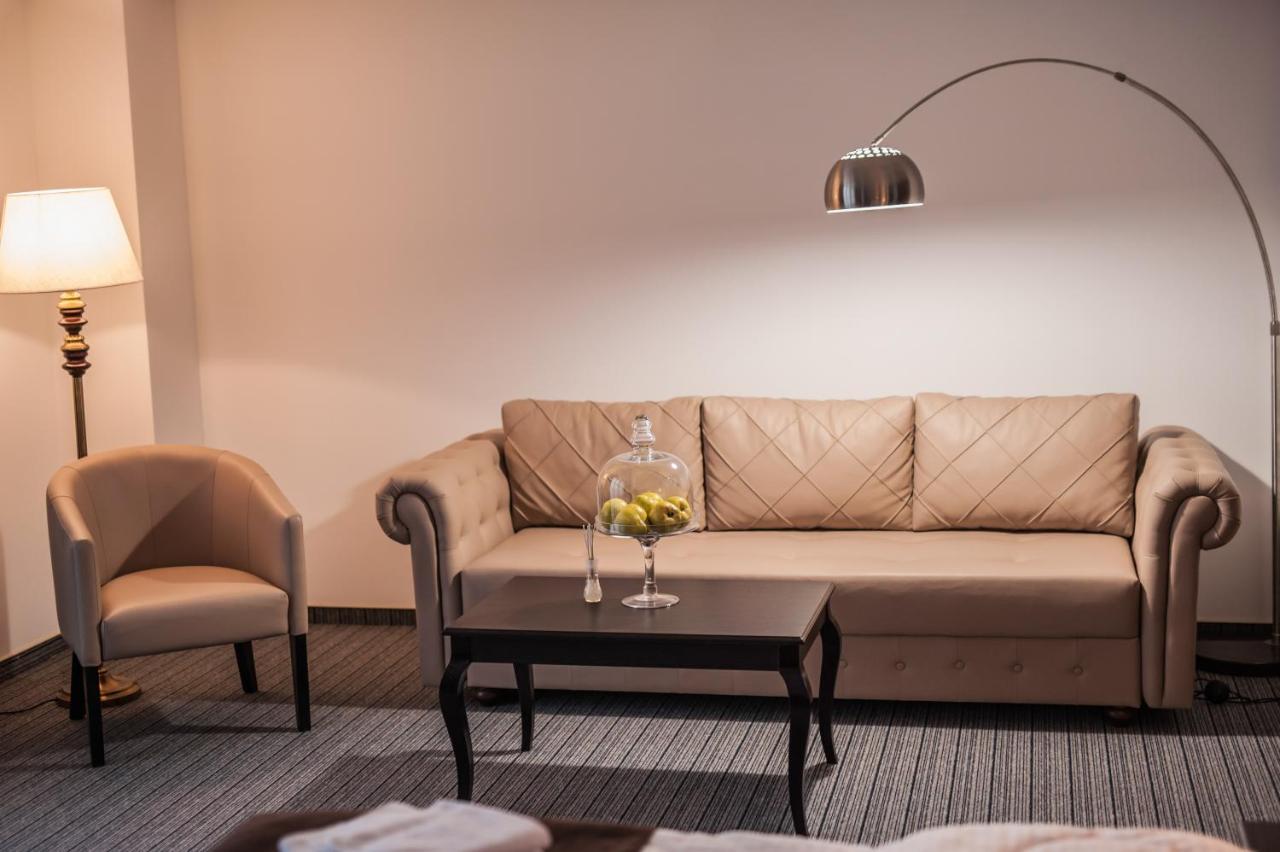 Bernardazzi Grand Hotel Кишинев Екстериор снимка