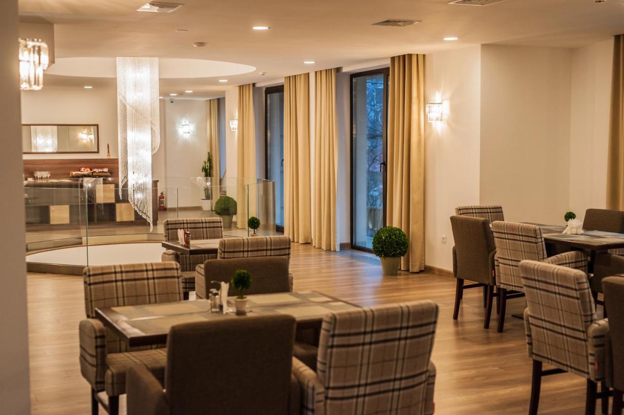 Bernardazzi Grand Hotel Кишинев Екстериор снимка